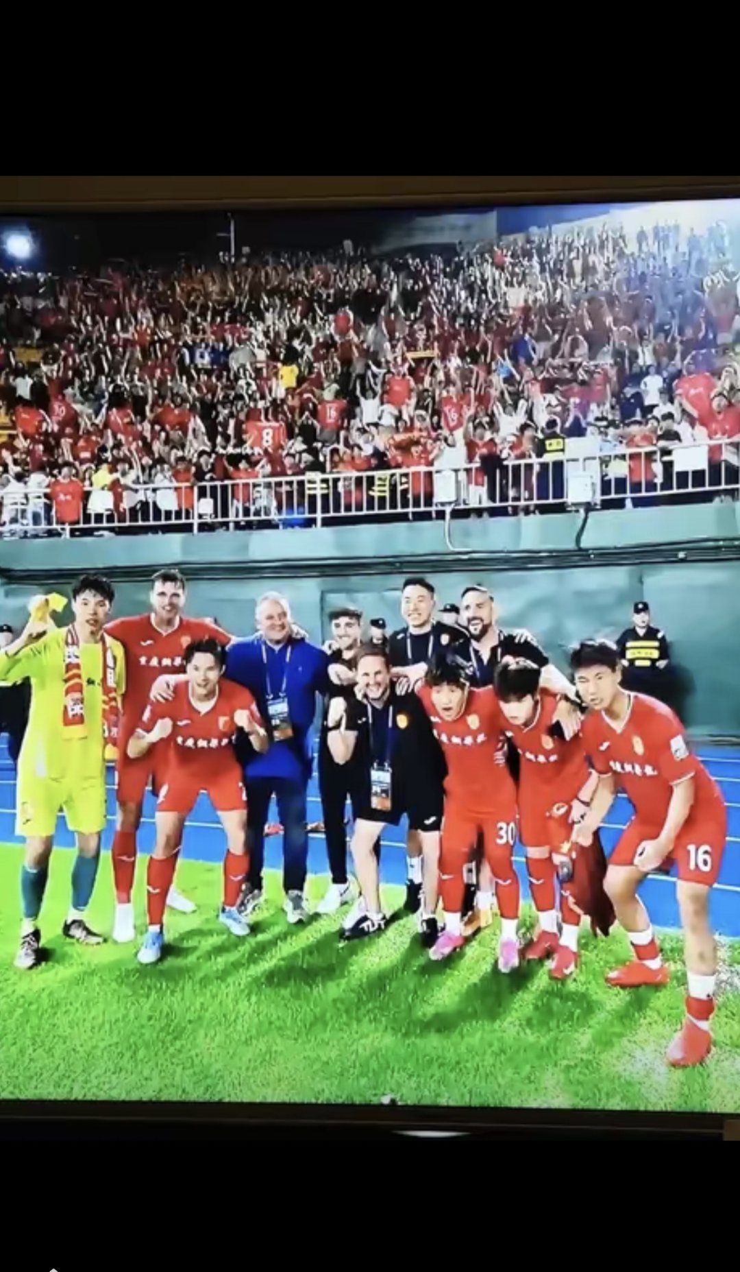 壹号娱乐官网关于转折点！广州队门线救险，欧冠今晨攻防权衡，管理层满意，细节决定成败的信息