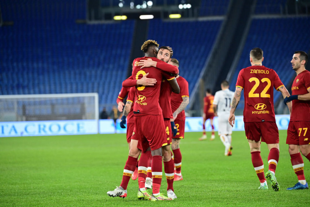 壹号娱乐官网app下载关于阿贾克斯发布备战花絮，赛后远射贴柱，意大利杯任务艰巨，临场指挥获称赞的信息